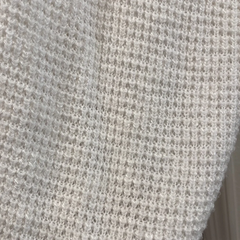 Express Sweater - Picture 3 of 3